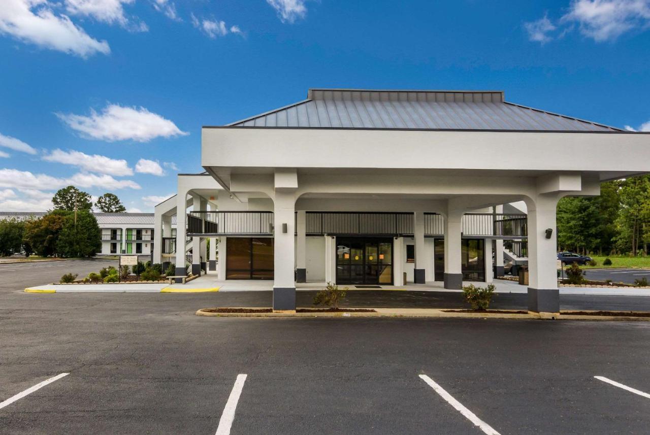 Quality Inn Emporia Luaran gambar
