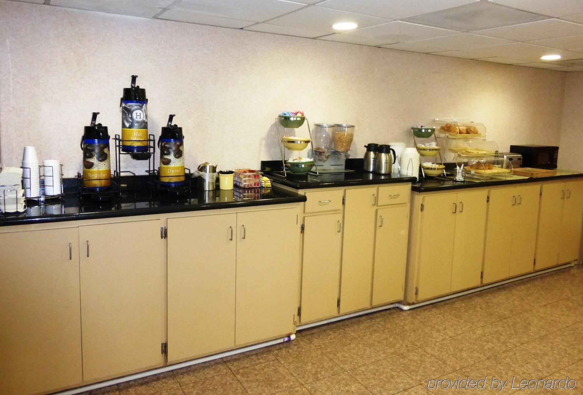 Quality Inn Emporia Luaran gambar